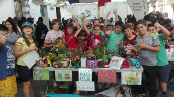 HUERTO ESCOLAR Y RECAPACICLA