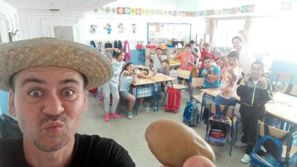 HUERTO ESCOLAR Y RECAPACICLA