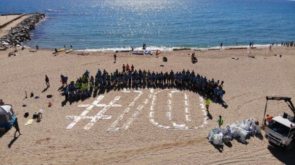 Acción comunitaria medio ambiental en Villaverde.