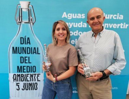 Bebe agua del grifo