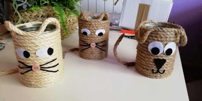 RECICLAJE Y SALVAMENTO DE ANIMALES - AMORES PELUDOS