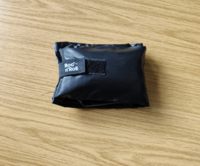Reparto de portabocadillos y reciclaje de tapones