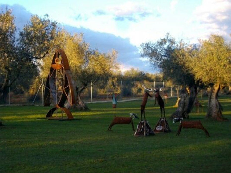 Parque de esculturas Bravo por el Reciclaje