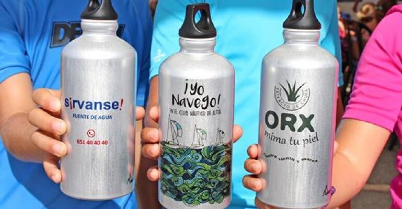 Tres mensajes en una botella - Un mar de iniciativas