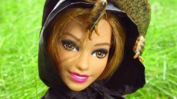 Barbie Bióloga